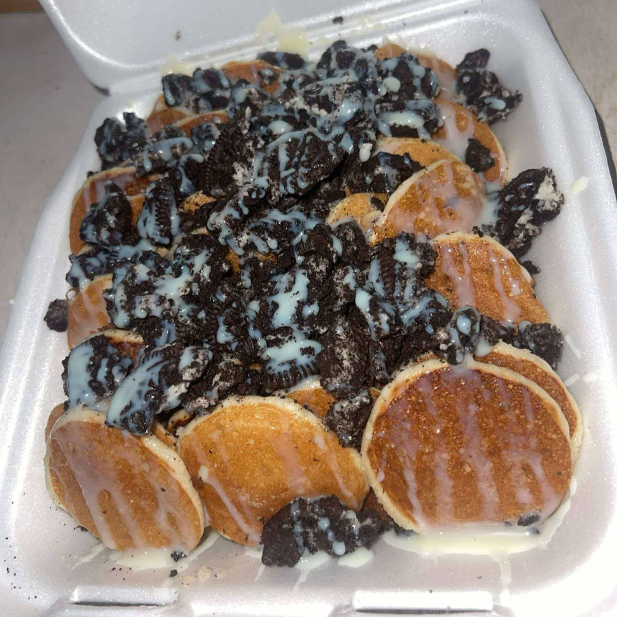 Mini Hot Cakes con OREO y Lechera 40pzs
