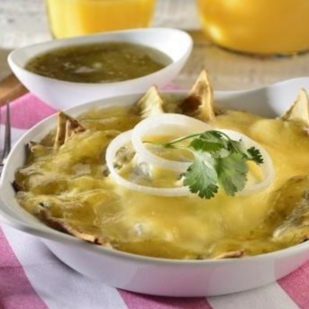 Menu del Dia con Chilaquiles