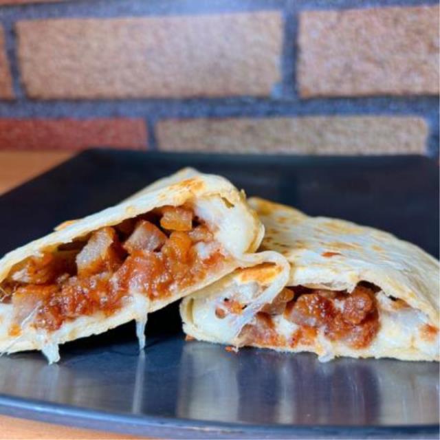QUESADILLA CHICHARRON