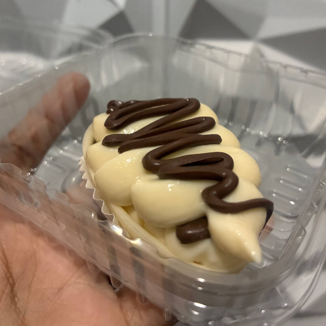 Recheio cremoso de Brigadeiro Branco com creme de Avelã