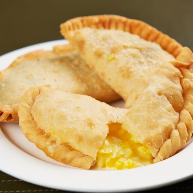 EMPANADA DE QUESO