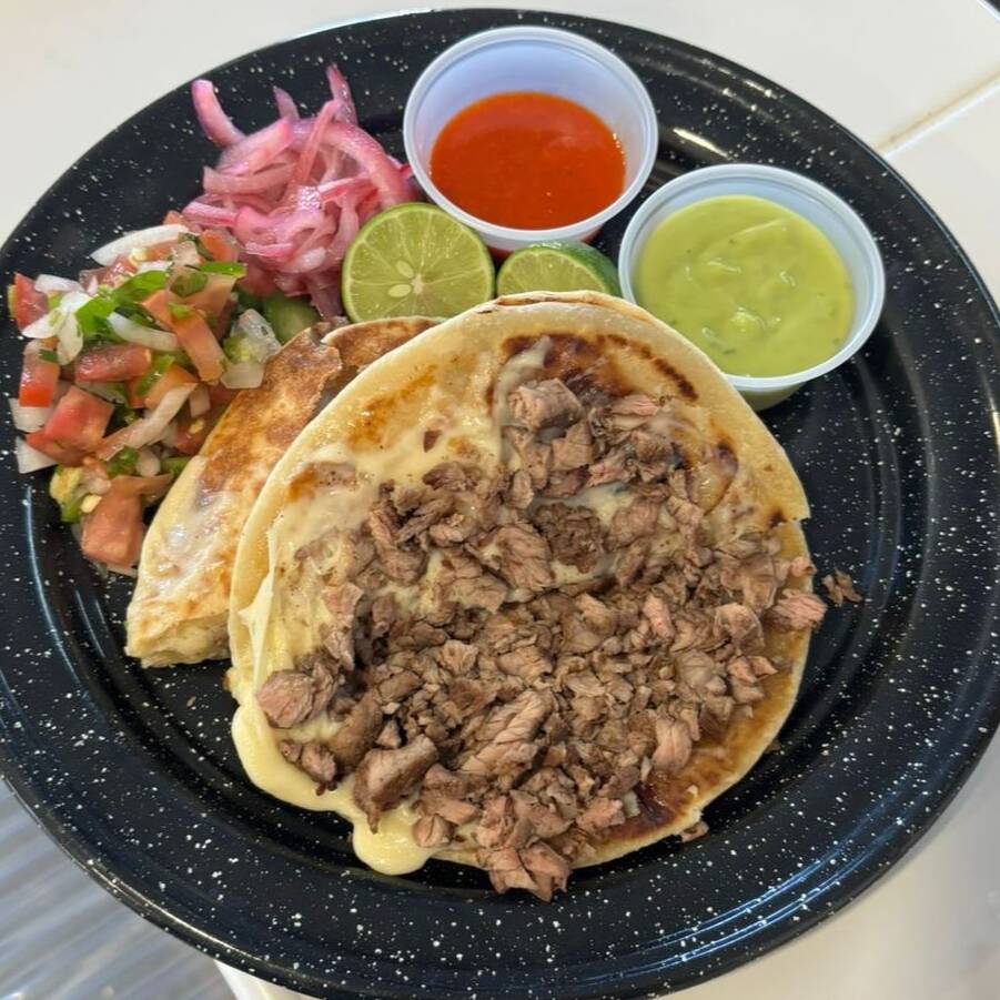 Quesadilla de Carne Asada