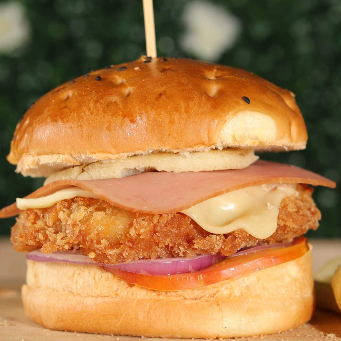 Hamburguesa Pechuga Apanada