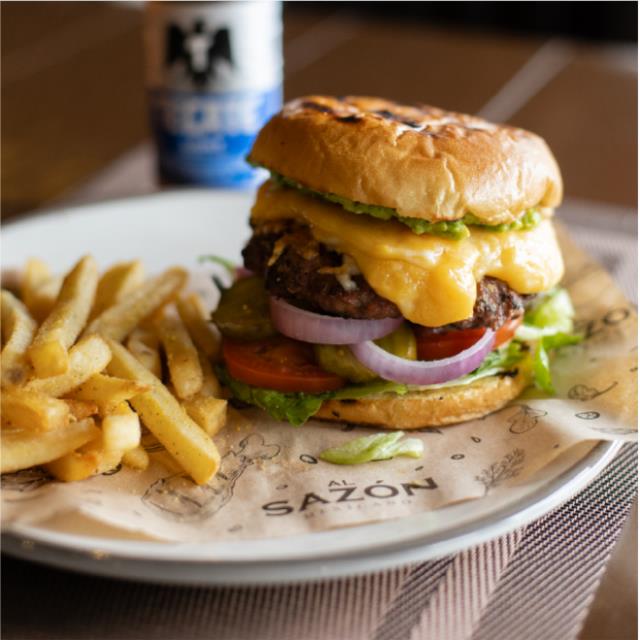HAMBURGUESA AL SAZON