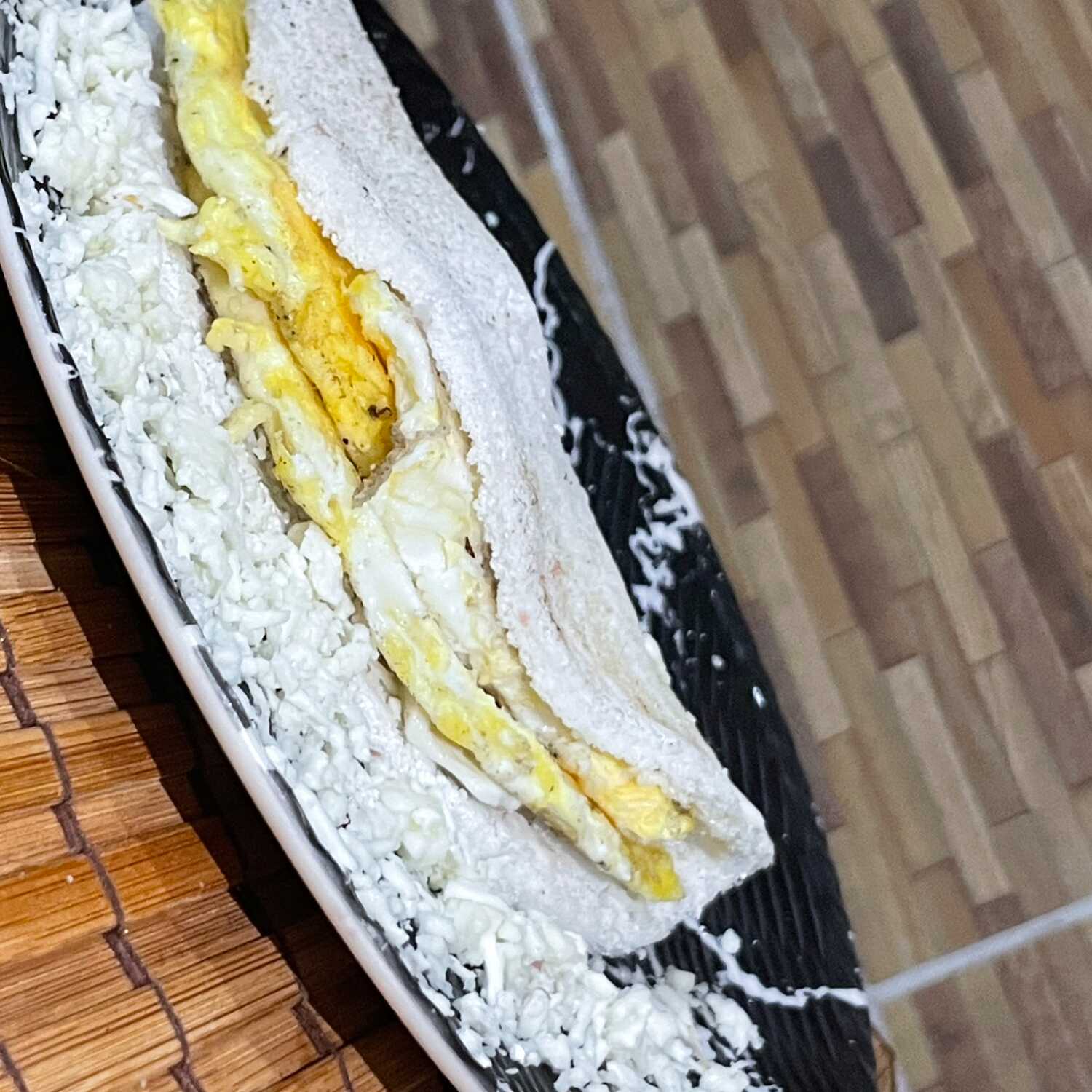 Ovo e queijo coalho