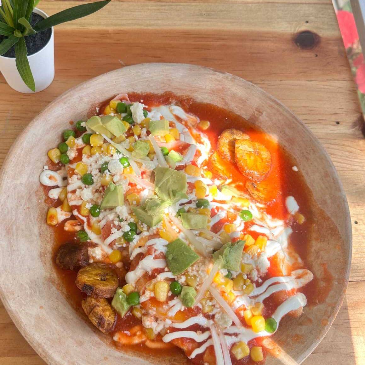 Huevos Motuleños