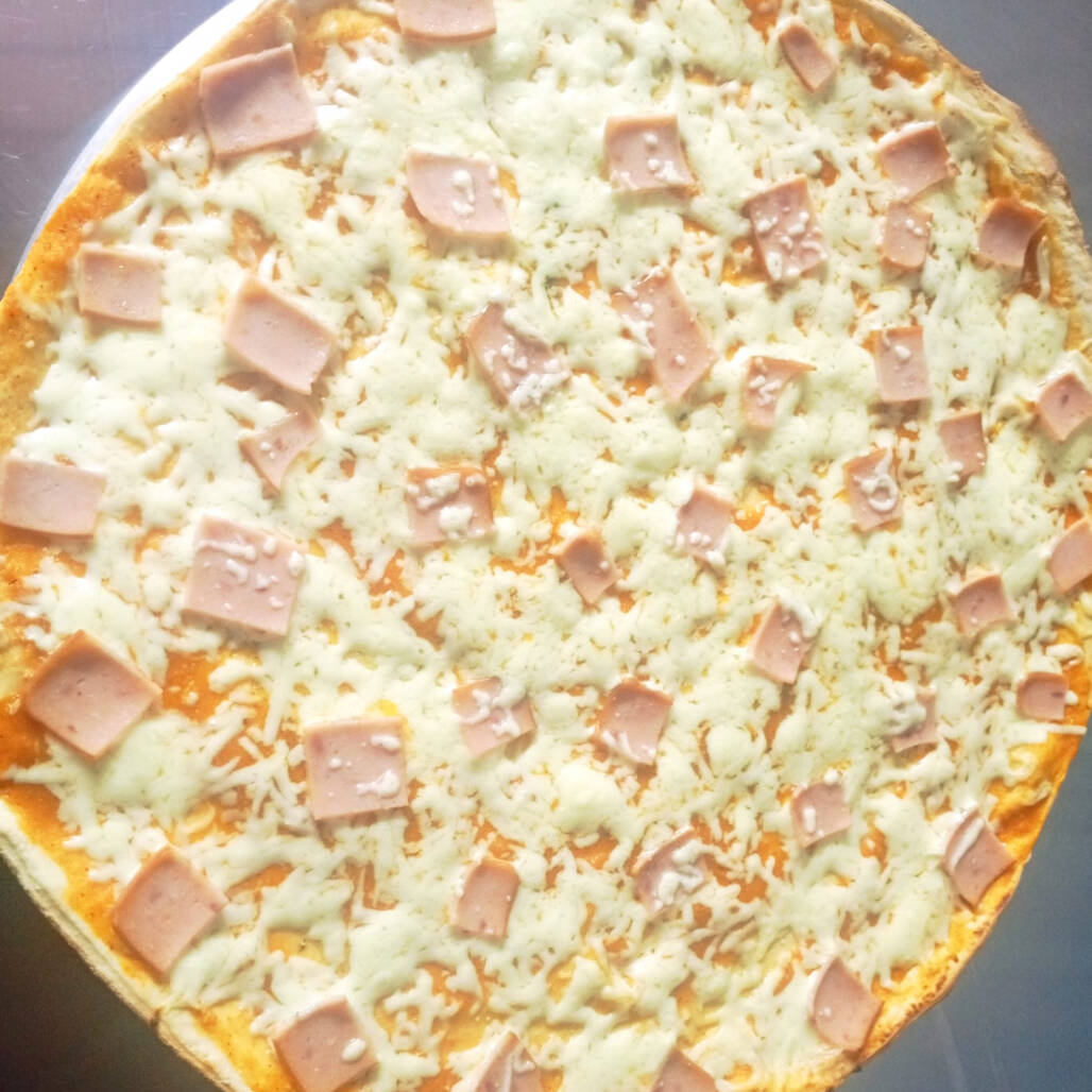 Pizza Jamon y Queso 12 Porciones
