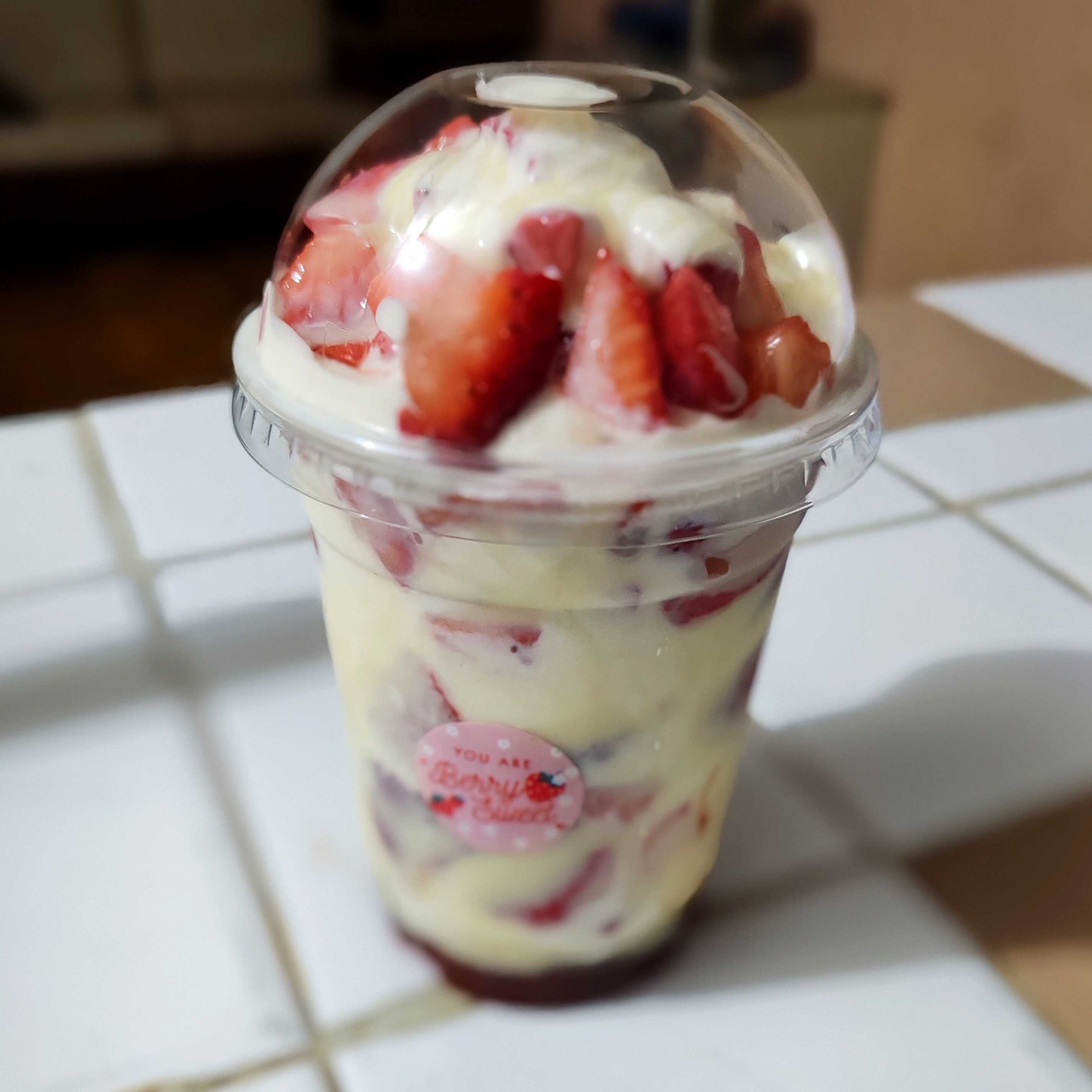 Fresas con Crema-Mediana