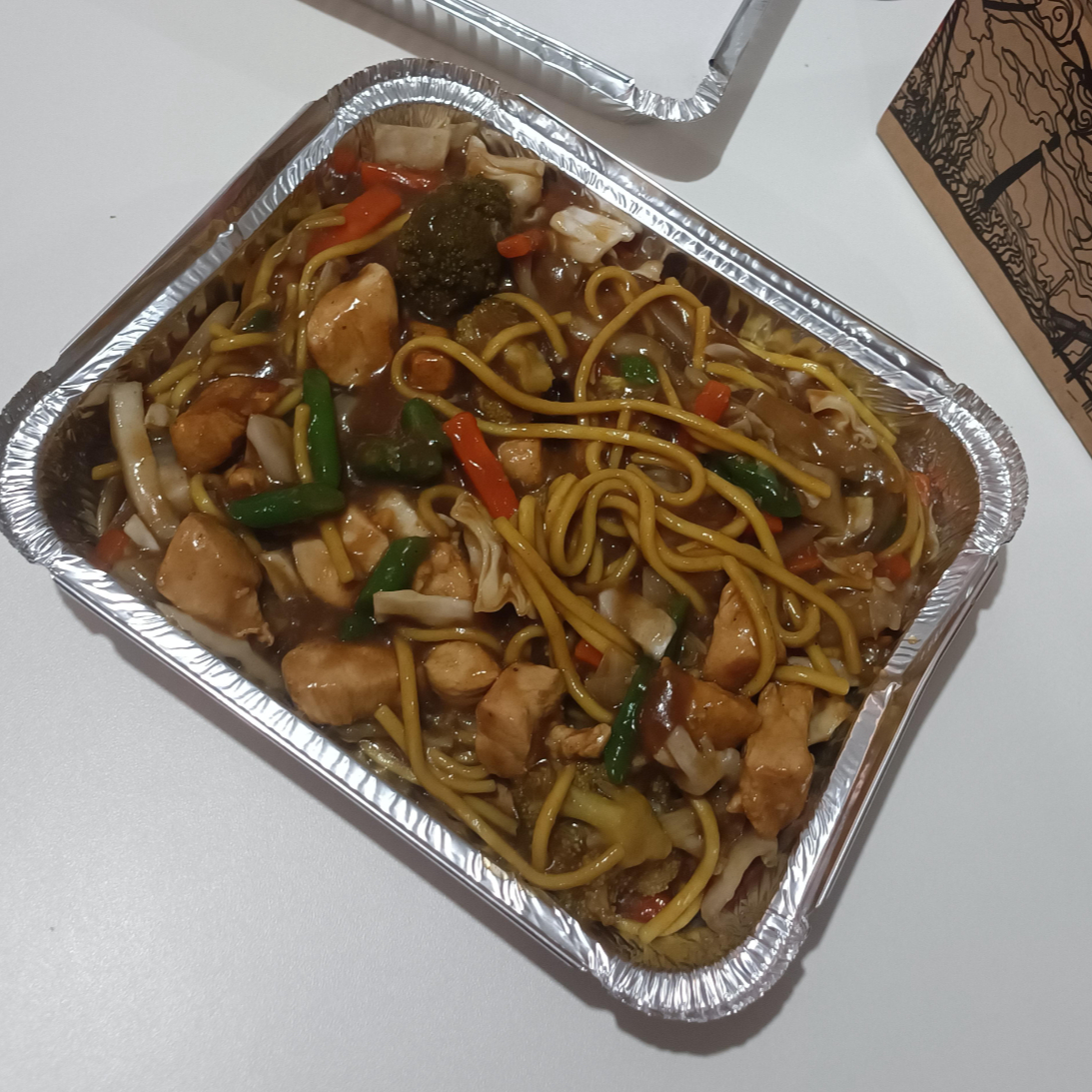 Macarrão , Cebola , Pimentão , Cenoura , Acelga, Vagem , Couve flor , Brocolis