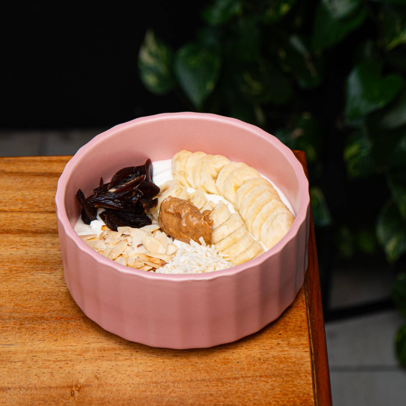 BANANA BOWL