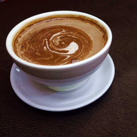 CHOCOLATE CON LECHE