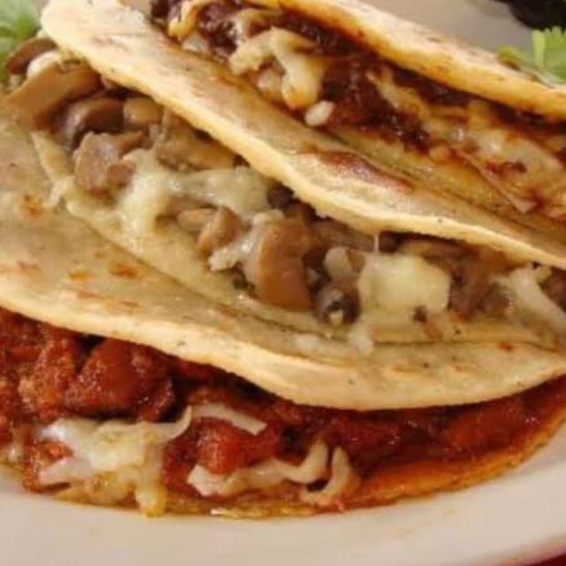 Quesadilla con peya