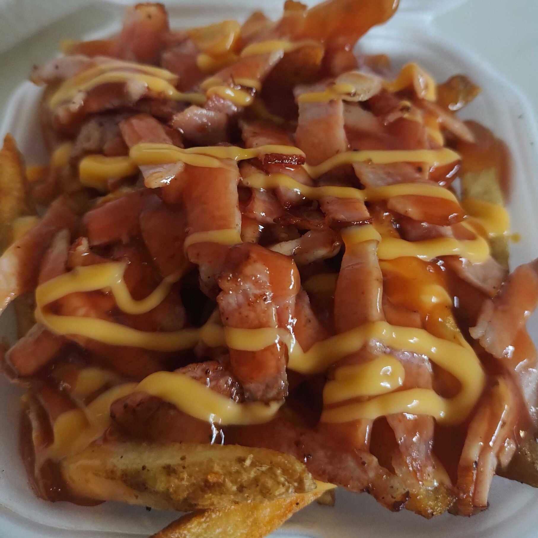 Papas a la Francesa con Tocino