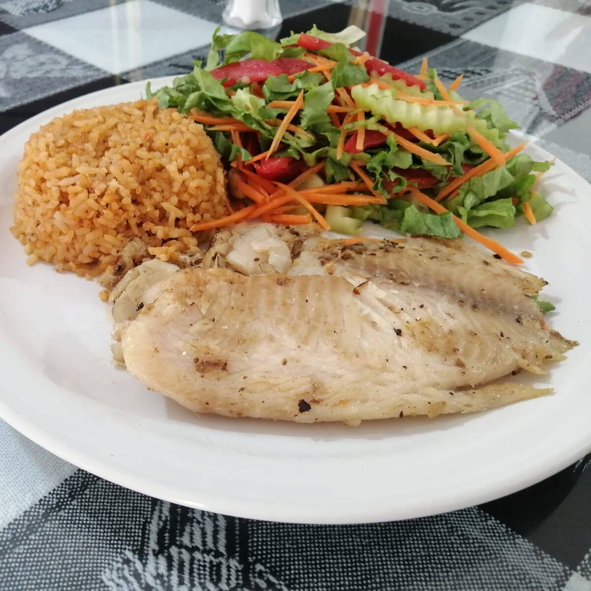 Filete de Pescado a la Plancha