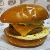 Pão de Brioche, Blend Bovino (120g) , Cheddar , Bacon, Ovo.