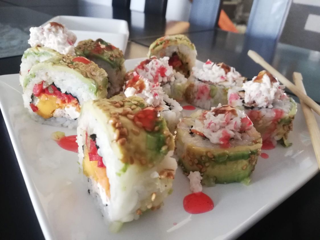 Especial Angy Sushikito 12 Piezas