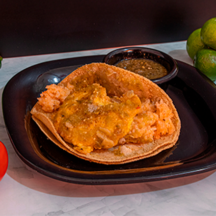 Taco de Huevo en Salsa
