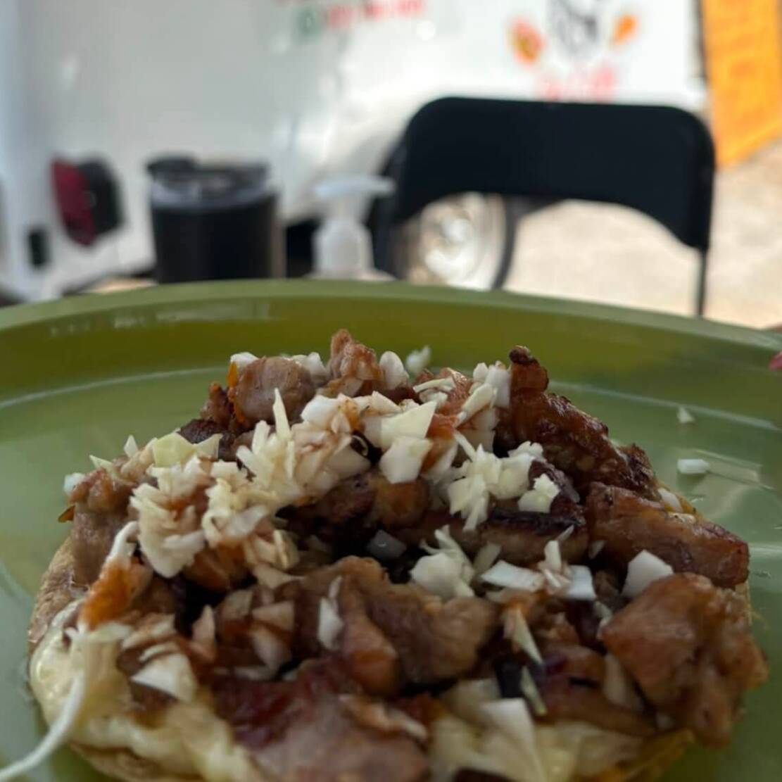 TACO DE ASADO CON QUESO