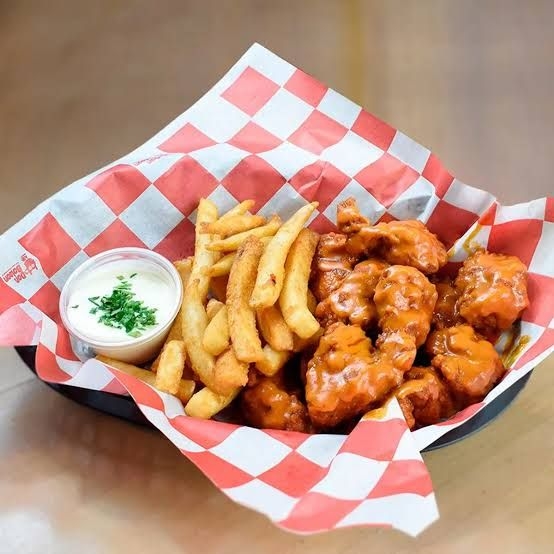 🍗6 Bonless & Papas 🍟