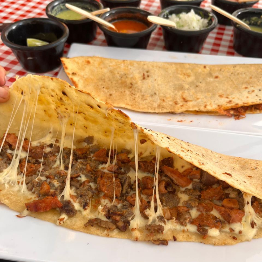 Quesadilla Campechana