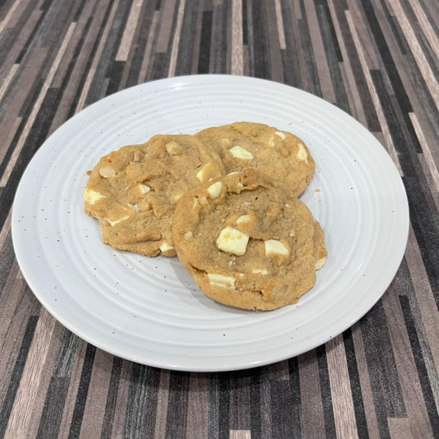 Galleta de Chispas de Chocolate Blanco y Nueces