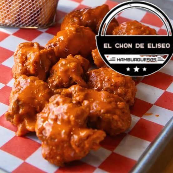 500 GR DE BONELES DE POLLO ( 3 SALSAS A ELEGIR)