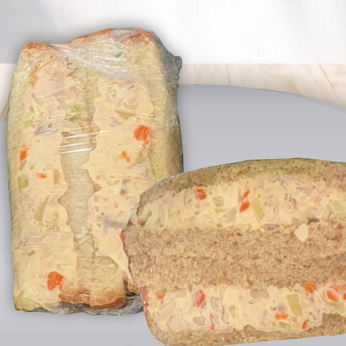 Sandwich de Ensalada de Pollo