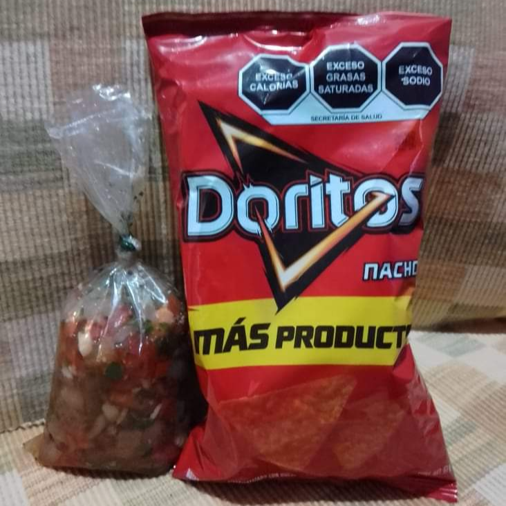 Doritos con Salsa Cuerera