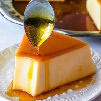 Rebanada de Flan Napolitano