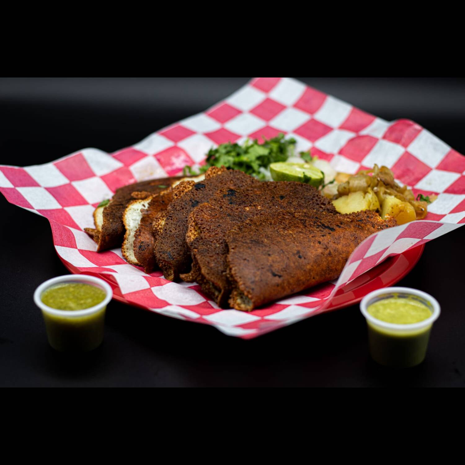 Taco de Costra con Carne Bistec.