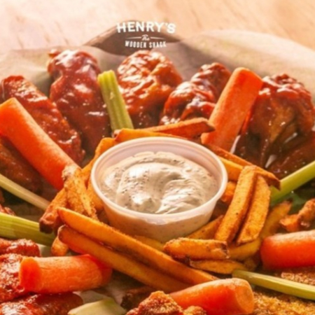 WINGS & BONELESS