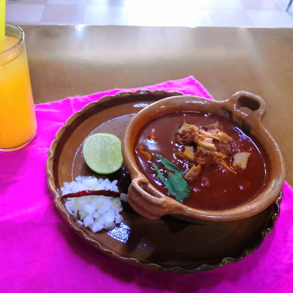 Panza Grande y Bebida