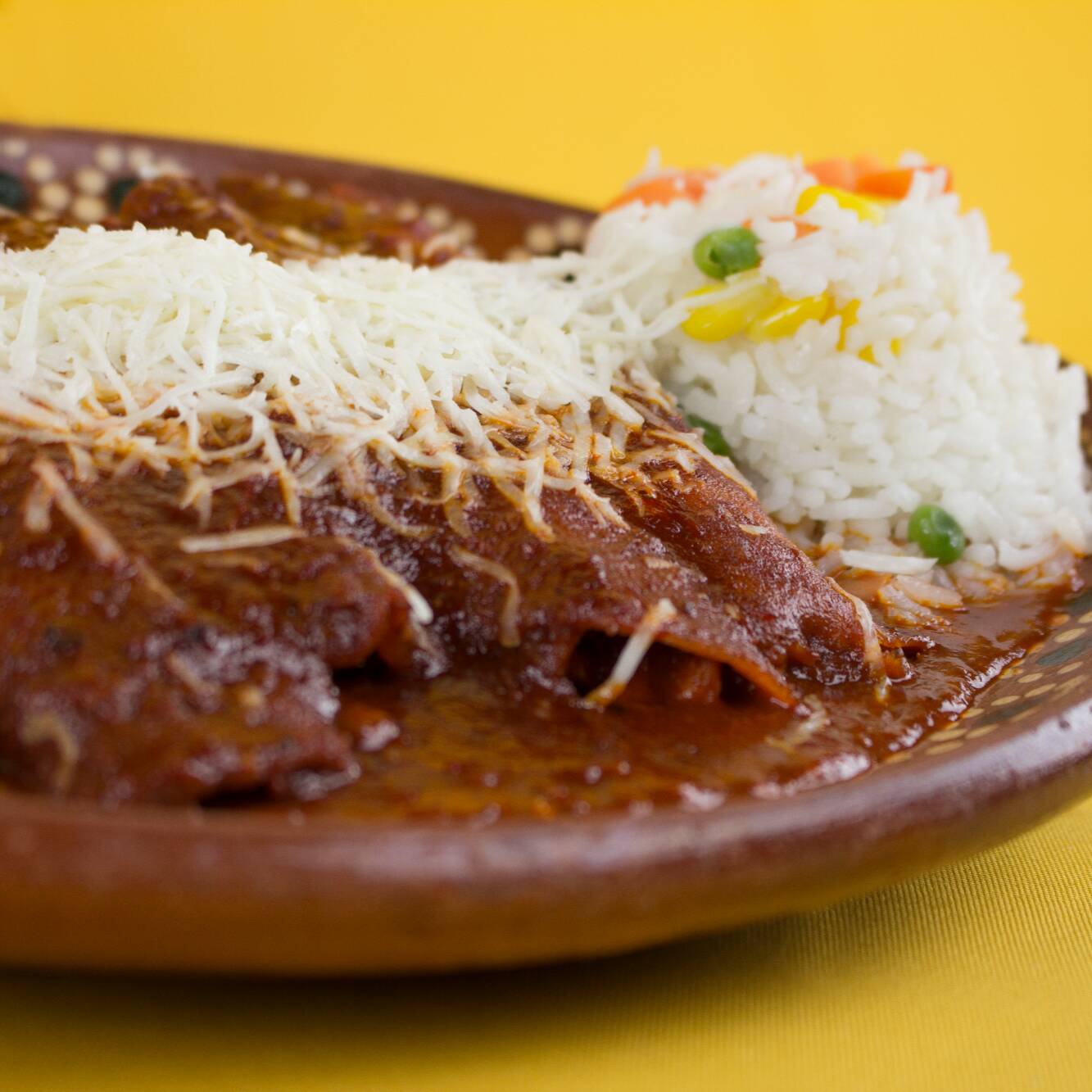 Enchiladas Tapatías de Mole