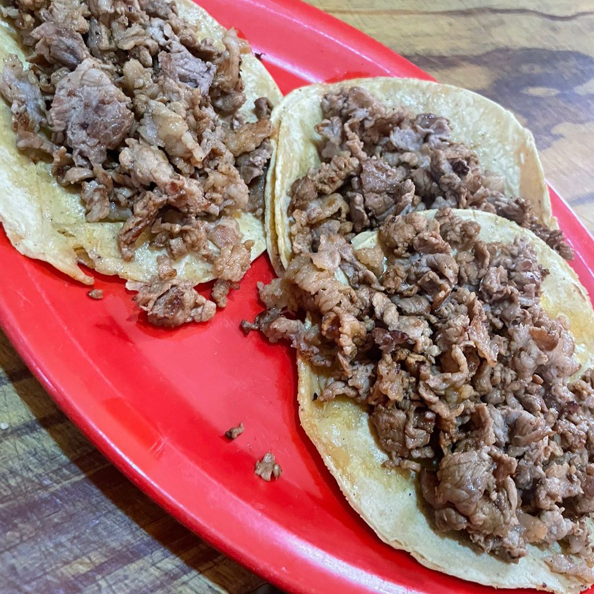 Tacos de Bistec de Res.