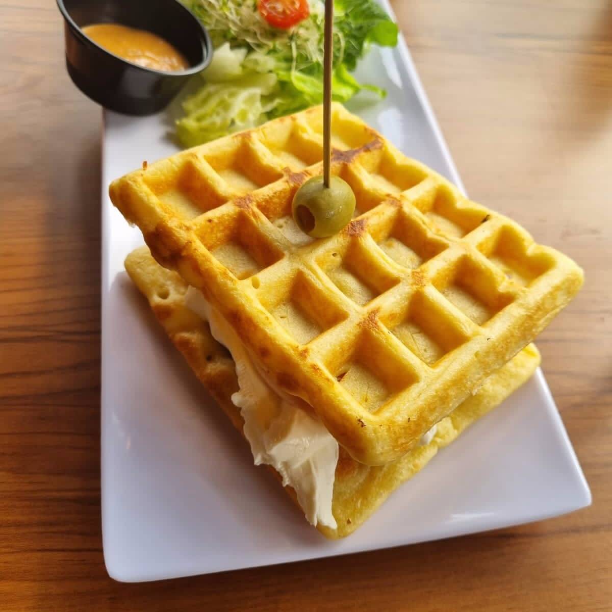Bee Cheese