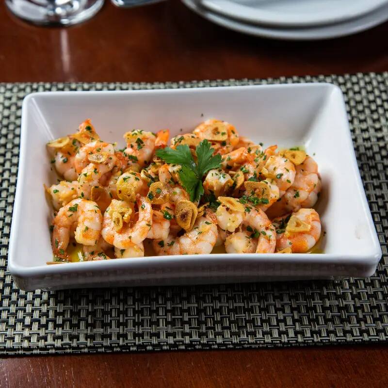 Tamanho do camarão nesse prato: 18g.