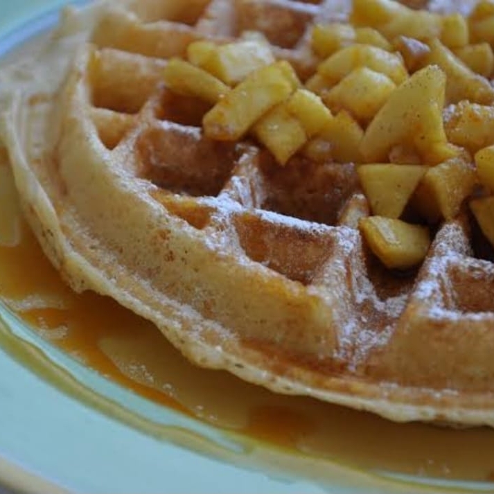 Waffle Manzana Canela
