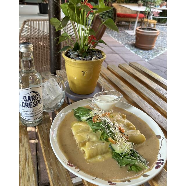 ENCHILADAS GUAYABAS