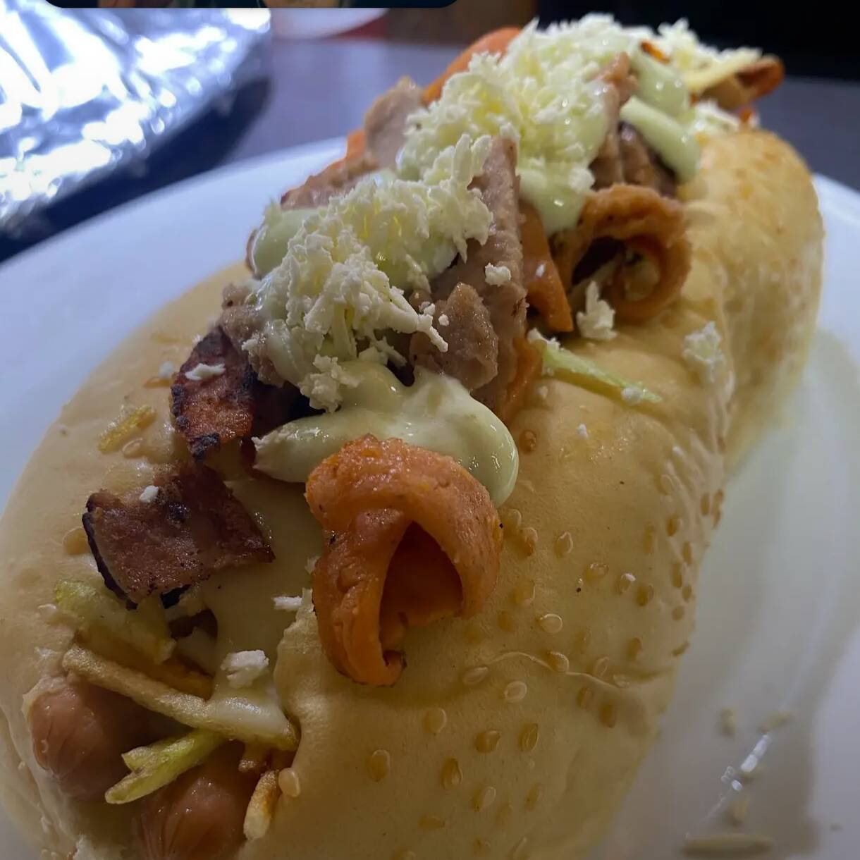 Perro Combinado( Chori, Buri ) Gratinado