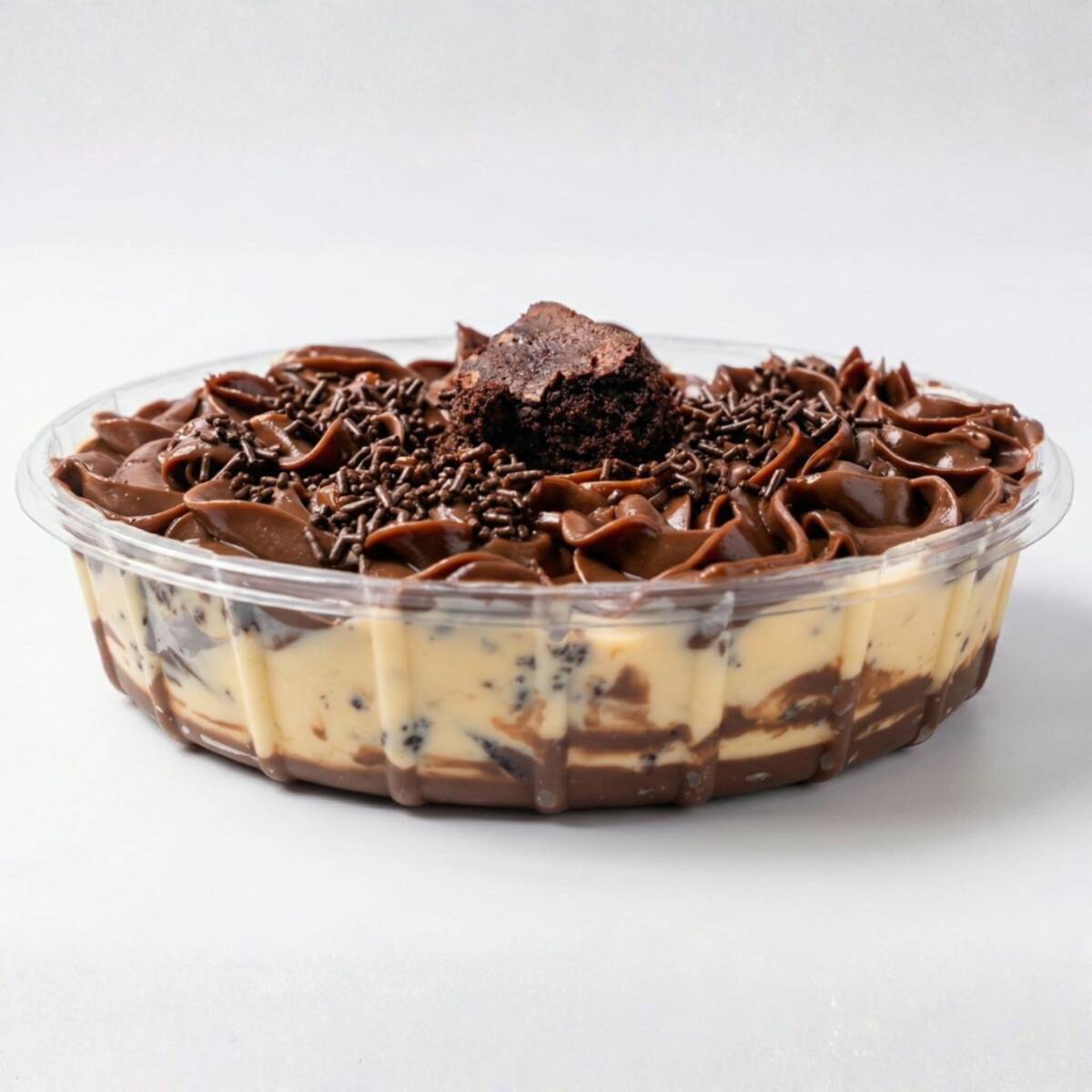 Se a vida te der um maracujá, a gente faz mousse e joga no brownie! Muita cobertura de chocolate, pedacinhos de brownie e aquele azedinho do mousse de maracujá. Impossível comer um só. Aproximadamente 550 gramas. -----------------tags------------------- Entrega rápida, desconto, promoção, 0,99, 0800, off, cupom, barato, melhor preço, oferta, frete grátis, descontão, preço baixo,Doces, bolos, brigadeiro, docinhos, kit festa, aniversario, coco, bolo de pote, chocolate, morango, sobremesa, Nutella, copo da felicidade, pizza doce, brownie, confeitaria, doceria, gourmet, cake, bombom, piscina, ganache, caseiro, vovó, bento cake, vulcão, red velvet, trufas, banoffe, pudim, doce de leite, pão de mel, Oreo, Kit Kat, ferrero Rocher, cheese cake, tartelete, Ninho, cupcake, afogadinho, bolo, Ninho, brigadeirão, mini, cascão, gourmet, cone, dois amores, Salgadinhos, salgados,kibe, frango, coxinha, camarão, pastel, frito, sequinho, bolinho, bauru, empada, esfirra, petiscos, pizza, empadão