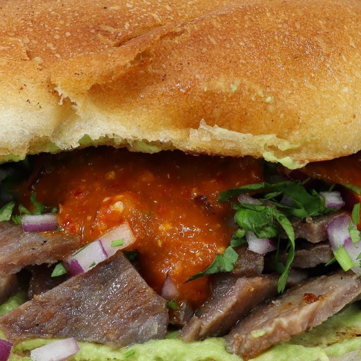 Torta bistec c/cilantro y cebolla
