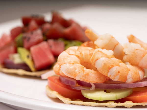 Tostada de Camarón Cocido