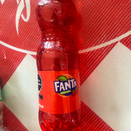 Fanta Sabor Fresa 400 ML