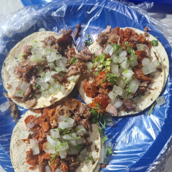 3 Tacos De Asada Con Todo