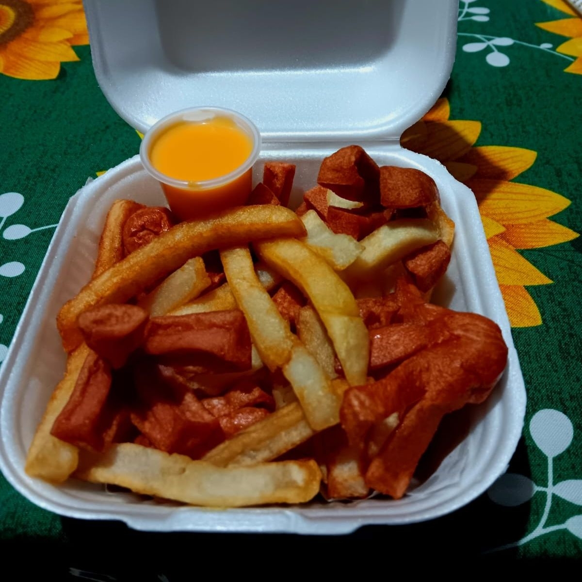 Salchipapas Naturales