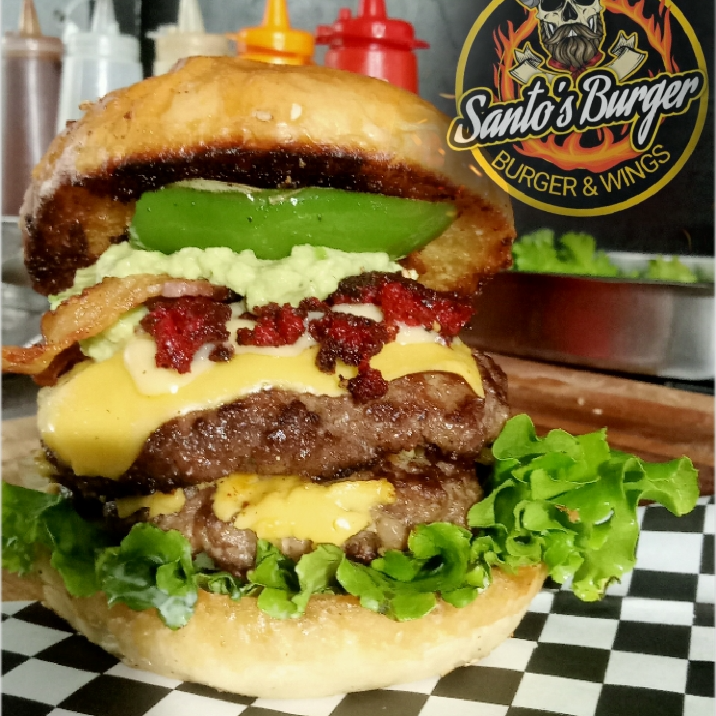 La Famosa Santos Burger