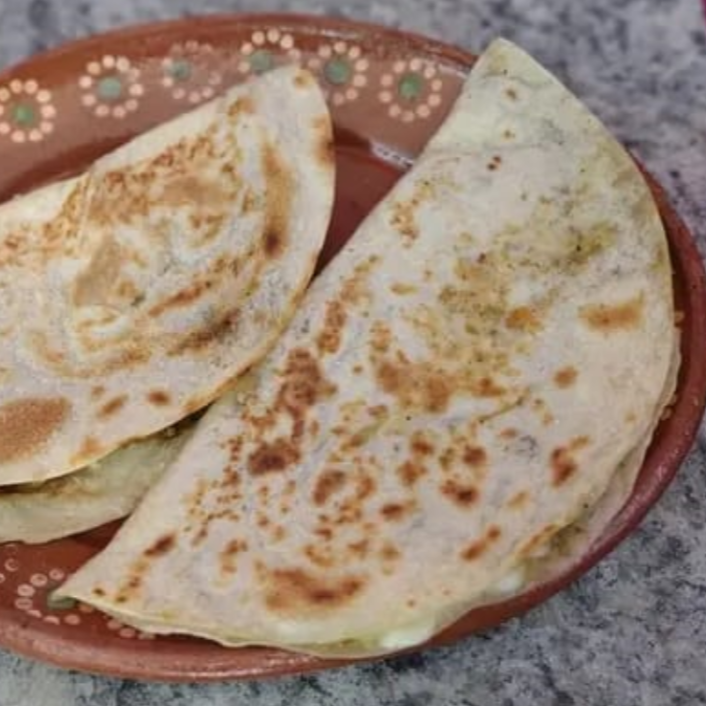 Quesadillas con Guiso.