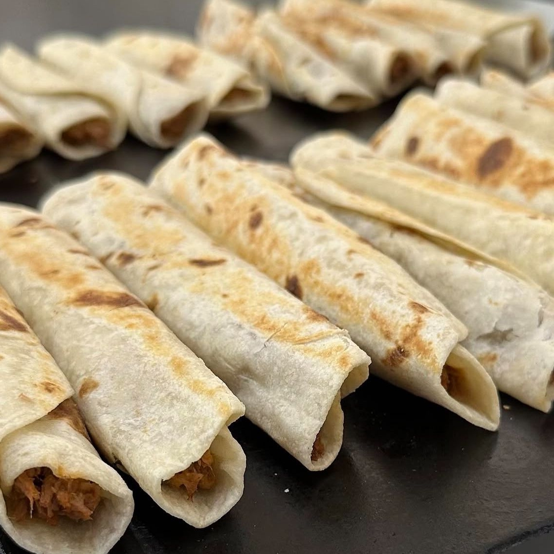 Burrito de Chicharrón Duro