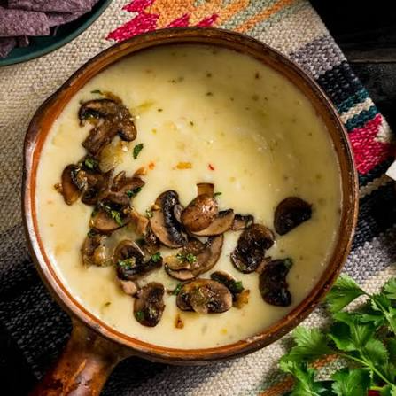 Queso Fundido con Champiñones