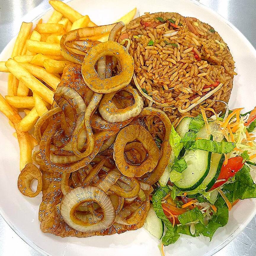 Combo11-Bistec Encebollada